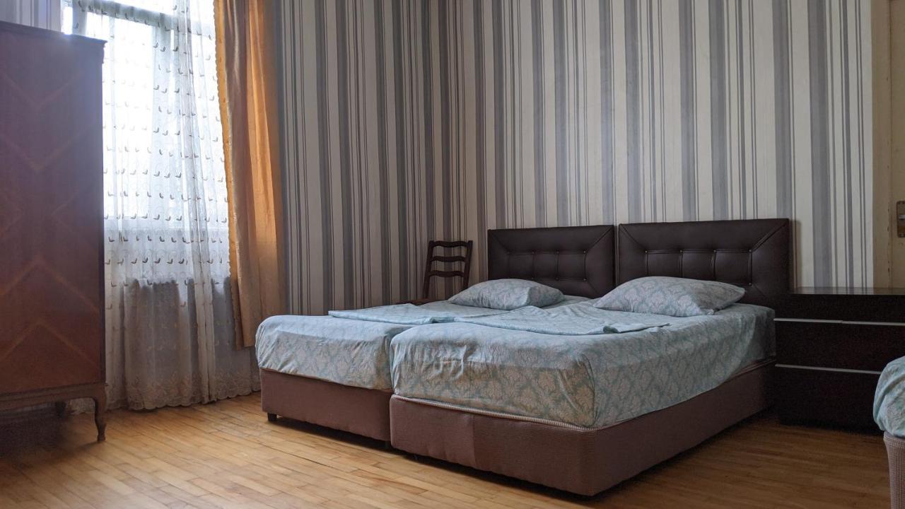 Medea'S Guest House Batumi Exteriör bild